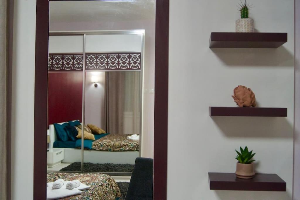 Cozy 2Br Oasis In Central Burgas Exterior foto